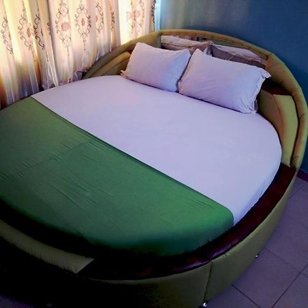 Elizz Guest House Janman Exterior photo