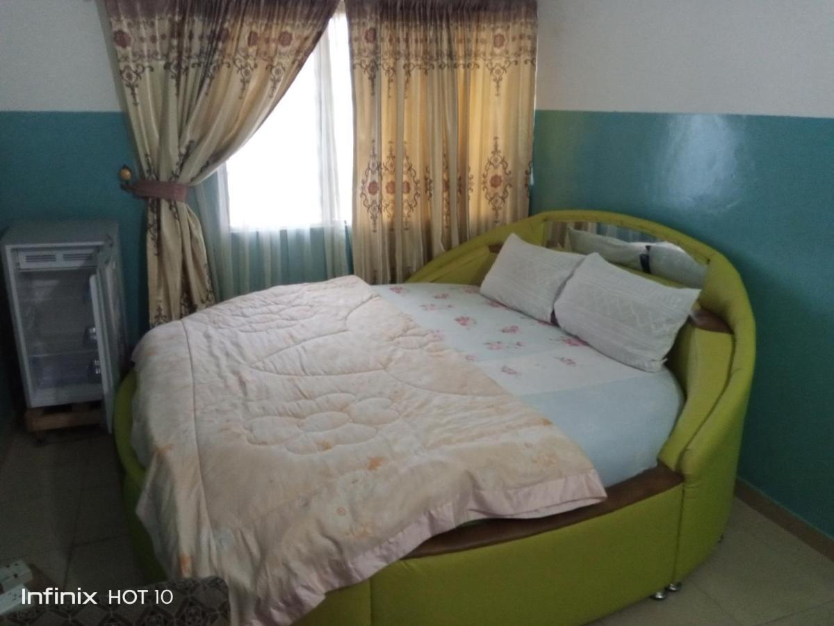Elizz Guest House Janman Exterior photo
