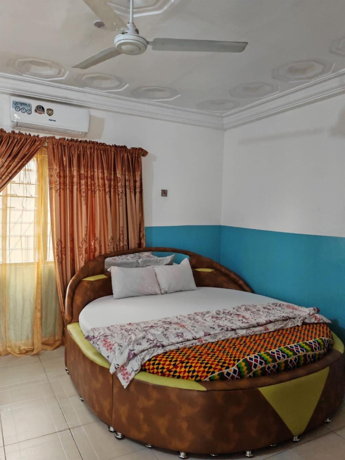 Elizz Guest House Janman Exterior photo