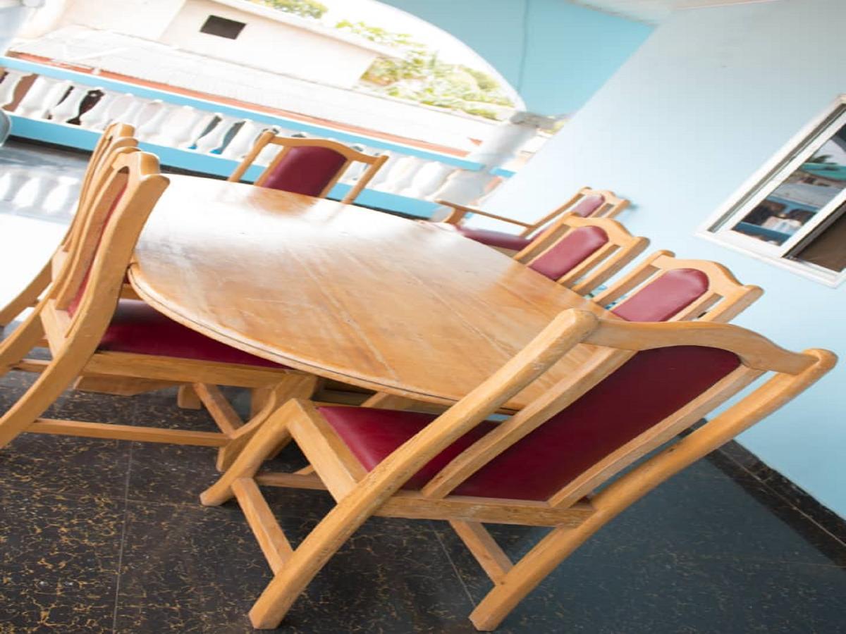 Elizz Guest House Janman Exterior photo