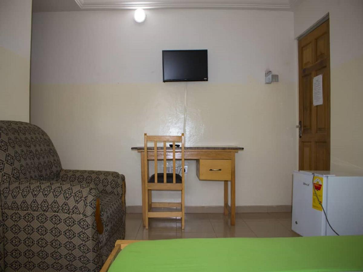 Elizz Guest House Janman Exterior photo