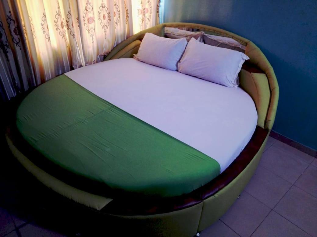 Elizz Guest House Janman Exterior photo